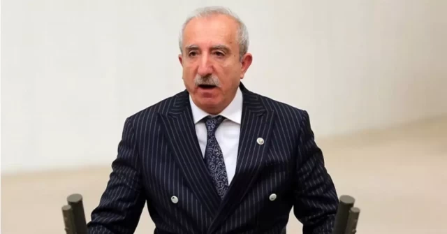 AK Partili Miroğlu Ahmet Özer”in gözaltına alınma zamanlamasını çok manidar buldu