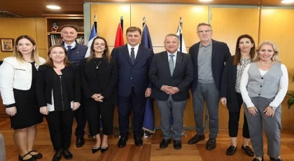 Başkan Tugay Selanik’te  “İzmir ile Selanik arasında deniz ve hava ulaşımı için çalışacağız”