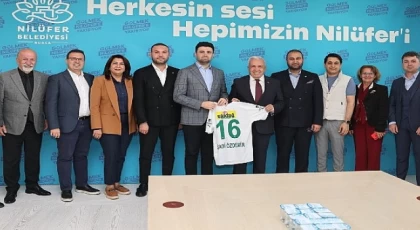 Bursaspor Yönetimi’nden Başkan Şadi Özdemir’e ziyaret