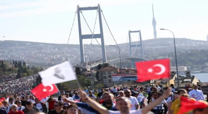 İstanbul’da maratonda koşup, giysi kumbarasına destek olacaklar