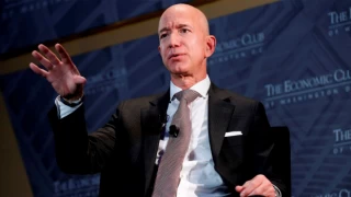 Jeff Bezos, sahibi olduğu Washington Post’un ”hiçbir adaya destek açıklamama” kararıyla ilişkin ilk defa konuştu