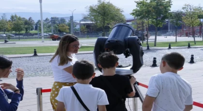 Kocaeli’de uzayın derinlikleri keşfedildi