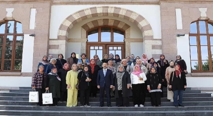 Konya Büyükşehir “Dünya Kadın Çiftçiler Günü”nde Kadın Çiftçileri Buluşturdu