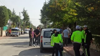 Konya'da eve gelen polis memurunu sırtından bıçakladı