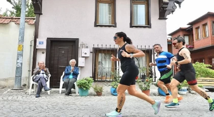 Mudanya Triatlon Finalleri’ne rekor katılım sağlandı.