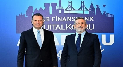 QNB Finansbank, &apos;Dijital Köprü Anadolu Buluşmaları’nda Bursa reel sektör temsilcileri ile bir araya geldi.