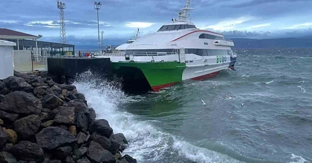 Bazı deniz otobüsü seferleri iptal edildi