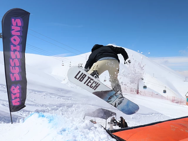 Erzurum'da "4. Palandöken Freestyle Şampiyonası" düzenlendi