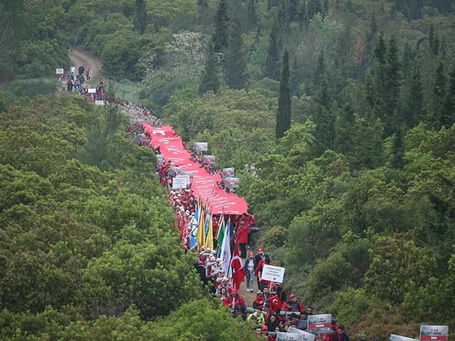 Gelibolu Yarımadası'nda 57. Alay Vefa Yürüyüşü yapıldı