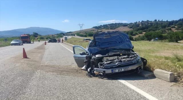 Manisa’da trafik kazasında 7 kişi yaralandı