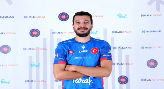 Halkbank Erkek Voleybol Takımı, Aslan Ekşi’yi kadroda tuttu