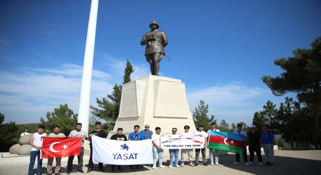 Azerbaycanlı şehit çocukları Çanakkale’deki müze ve şehitlikleri ziyaret etti