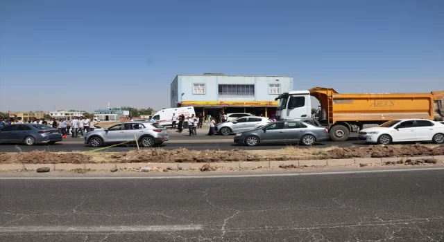 Diyarbakır’da araba ile kamyon çarpan yaya öldü