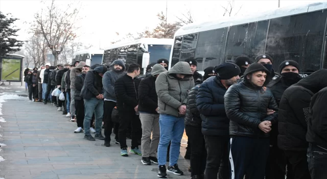 Erzurum merkezli ”Sibergöz20” operasyonunda yakalanan 71 sanık adliyede