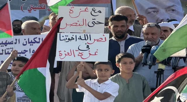 Libya’nın başkenti Trablus’taki Şehitler Meydanı’nda Heniyye suikastı protesto edildi