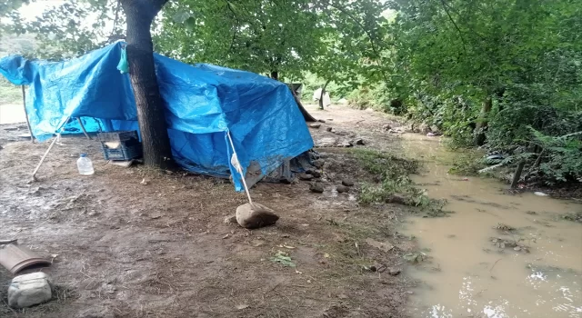 Samsun’da sağanak sebebiyle tarım işçilerinin kaldığı çadırları su bastı