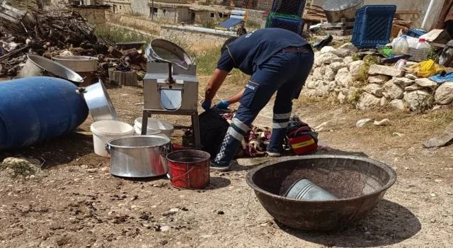 Mersin’de av tüfeğiyle vurulan baba ile oğlu ve gelini öldü