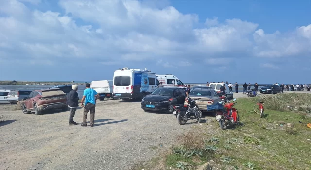 Samsun’da kayığın alabora olması sonucu kaybolan balıkçı için arama çalışması başlatıldı