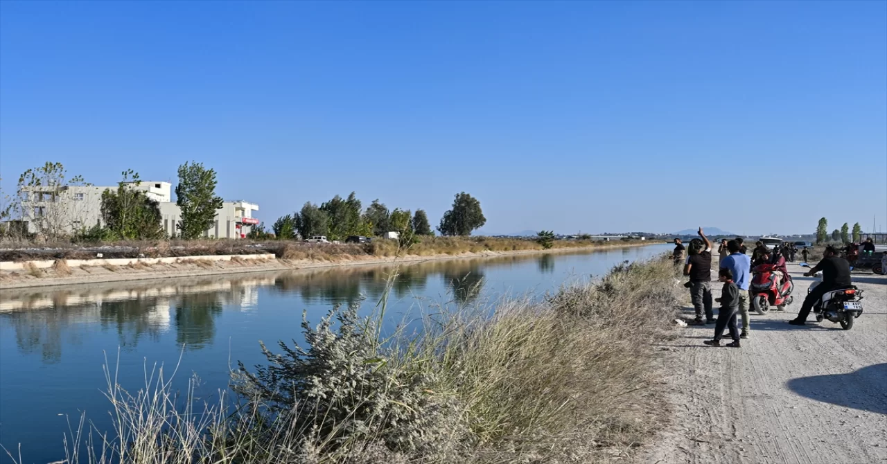 Adana’da sulama kanalında akıntıya kapılan iki kardeşten biri kayboldu, diğeri kurtarıldı