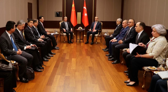 Dışişleri Bakanı Fidan, Çinli mevkidaşı Wang Yi ile bir araya geldi