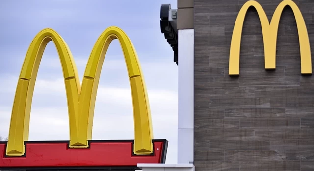 McDonald's'ın satışları 2020'den bu yana ilk kez düştü