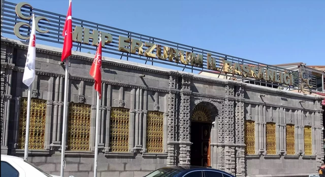 Erzurum'daki 112 yıllık konak MHP İl Başkanlığı binası oldu