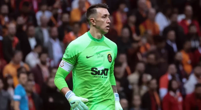 Fernando Muslera'nın paylaşımı kafa karıştırdı