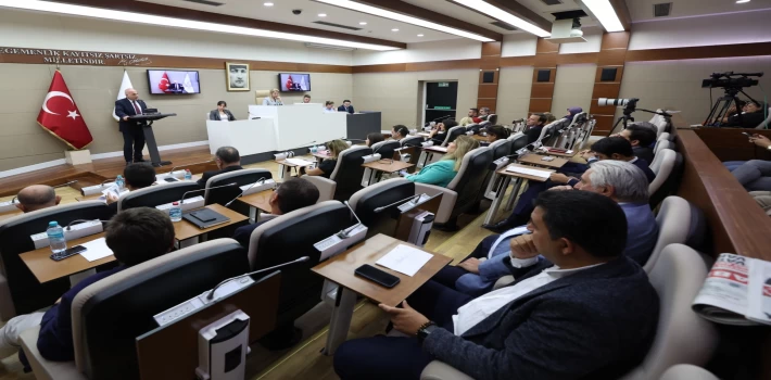 İstanbul Bakırköy’den emekli ve öğrencilere nakdi destek