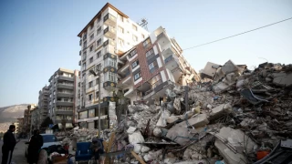 Depremden etkilenen esnafın kredi borçları 6 ay ertelenecek