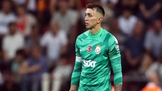 Sözleşmesini yenileyen Muslera: Sonsuza kadar Galatasaray'dayım