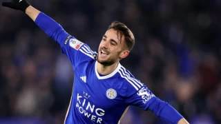 Yunus Akgün, Leicester City'ye veda etti