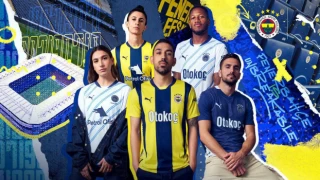 Fenerbahçe yeni sezon formalarını görücüye çıkardı