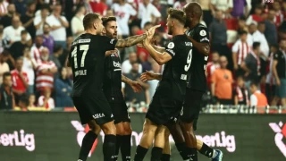 Beşiktaş, Samsunspor'u deplasmanda 2-0 mağlup etti