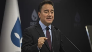 Ali Babacan'dan kritik birleşme açıklaması: "Gelecek Partisi ile görüşmelerimiz var"