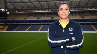 Fenerbahçe, Busenaz Sürmeneli’ye yapılan saldırıya ilişkin kınama mesajı yayınladı