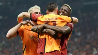 Galatasaray, UEFA Avrupa Ligi'nde PAOK'u 3-1 mağlup etti