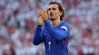 Griezmann henüz 33 yaşında Fransız Milli Takımına veda ediyor