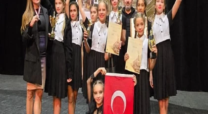 Kemer’in dansçılarından büyük başarı