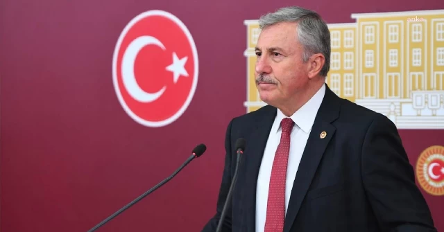 Selçuk Özdağ: Gazze'deki katliamlar ve uluslararası tepkiler artıyor